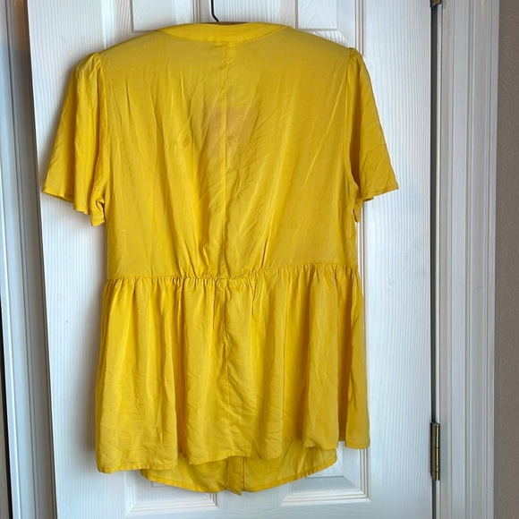 Maternity Top- NWT - Picture 4 of 6